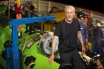 James Cameron completes journey to Earth\'s deepest point